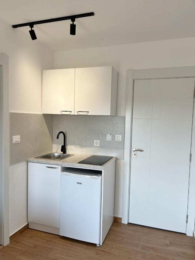 Lana Apartmani Bar Εξωτερικό φωτογραφία