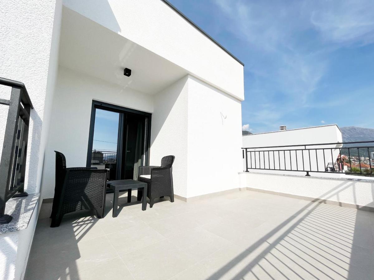 Lana Apartmani Bar Εξωτερικό φωτογραφία