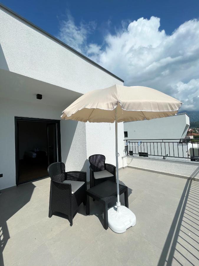 Lana Apartmani Bar Εξωτερικό φωτογραφία