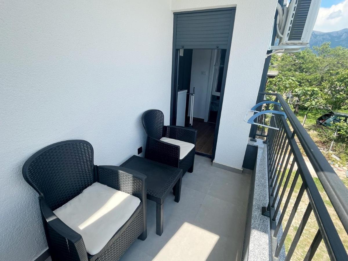 Lana Apartmani Bar Εξωτερικό φωτογραφία